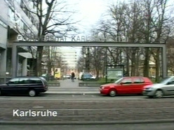 Die Universität Karlsruhe gehört zu den fünf besten Hochschulen in der Bundesrepublik : Beitrag in "RTV Nachrichten" vom 15.4.2004