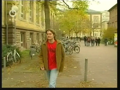 Studentenprotest gegen Studiengebühren : Studenten aus ganz Deutschland protestieren in Karlsruhe für die Aufrechterhaltung des bundesweiten Verbots von Studiengebühren ; Beitrag in "RTV-Nachrichten" vom 09.11.2004